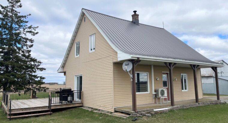 St-Wenceslas (Centre-du-Québec) : Fermette 2 acres