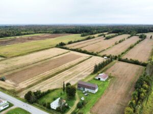 Ste-Cécile-de-Milton : Ferme 103 acres