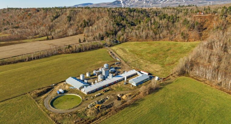 St-Joachim près de Québec, bâtiments agr. 3.75 acr