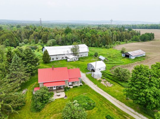 Tingwick (Centre-du-Québec) : Domaine 27 acres
