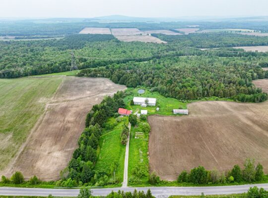 Tingwick (Centre-du-Québec) : Domaine 27 acres