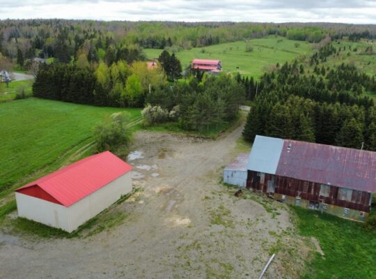 Chartierville , terre agricole 112 acres, 88 acres
