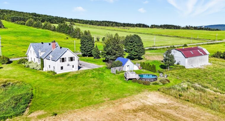 Ham-Nord (Centre-du-Québec) : Domaine 4.78 acres