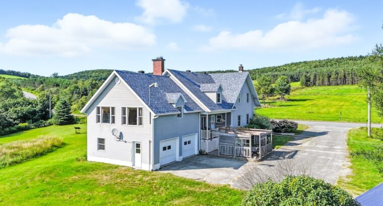 Ham-Nord (Centre-du-Québec) : Domaine 4.78 acres