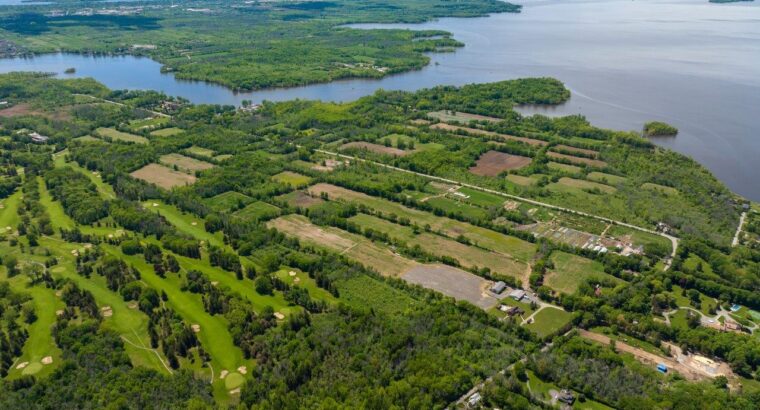 L’Île-Bizard (Montréal) : Luxueux domaine agricole
