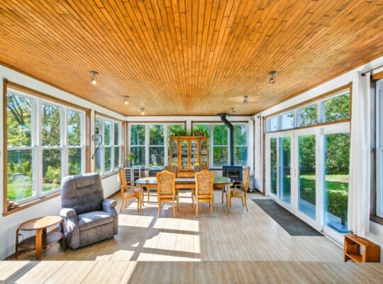Wotton (Estrie) : Domaine avec maison clé en main