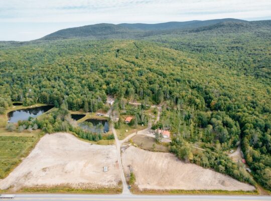 La Patrie (Estrie) : Érablière à vendre de 42 hect