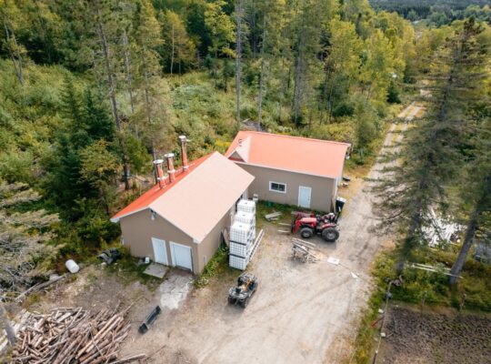 La Patrie (Estrie) : Érablière à vendre de 42 hect
