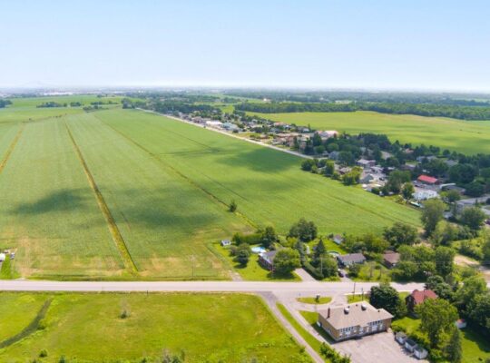 St-Jean-sur-Richelieu,terre agricole en ville 57ac