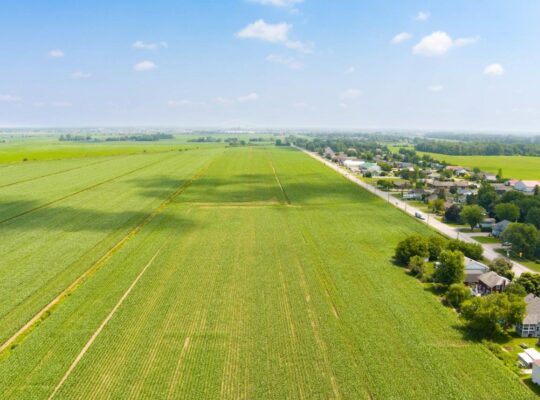 St-Jean-sur-Richelieu,terre agricole en ville 57ac