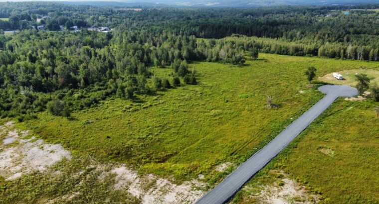 65K Danville (Estrie) : Terrain constructible