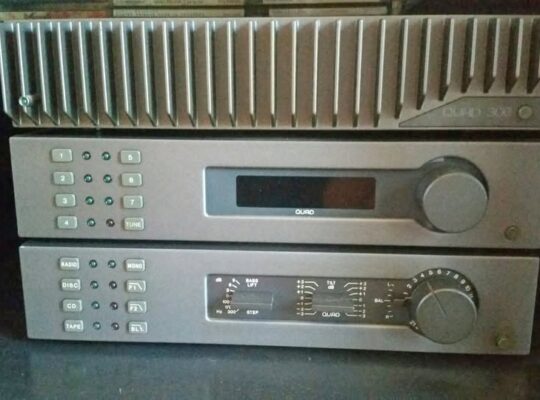 Ampli, pré-ampli et tuner Quad modèle 306