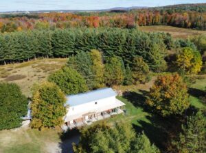 Tingwick (Centre-du-Québec) : Fermette de 77 acres