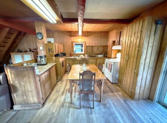 Tingwick (Centre-du-Québec) : Fermette de 77 acres