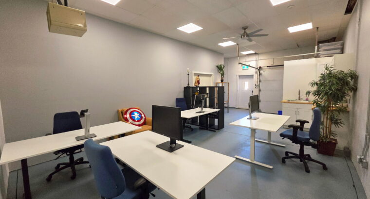 Studio 13 : coworking et bureaux à louer