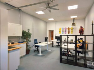 Studio 13 : coworking et bureaux à louer