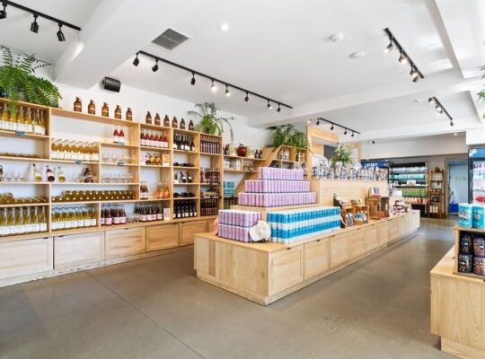 St-Joseph-du-Lac (Laurentides) : cidrerie équipée