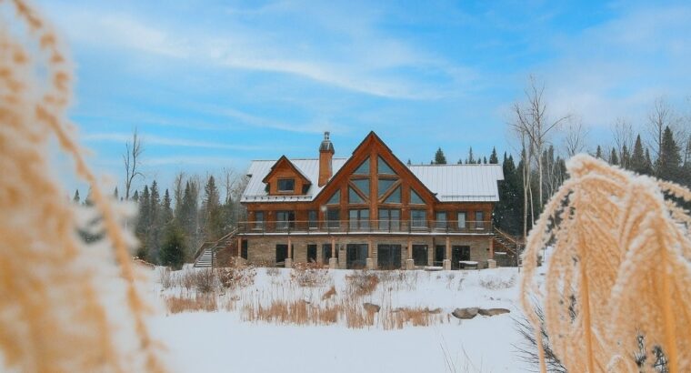 Frontenac (Estrie) : Domaine 5 acres avec lac
