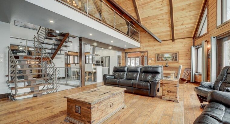 Frontenac (Estrie) : Domaine 5 acres avec lac