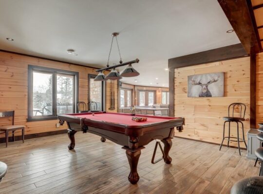 Frontenac (Estrie) : Domaine 5 acres avec lac