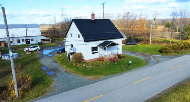 St-Wenceslas (Centre-du-Québec) : Fermette de 4 ac