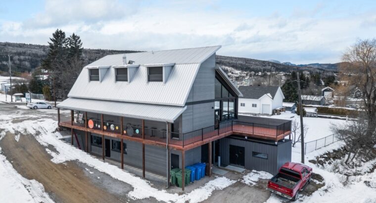 St-Urbain (Capitale-Nationale) : Ferme d’émeu