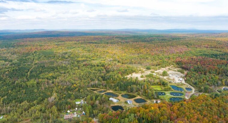 Hampden domaine de 111 acres, étangs, maison