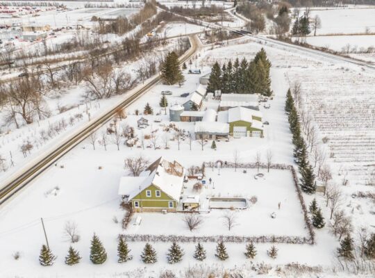 Coteau-du-Lac (Montérégie) : Vignoble 28ac Maison