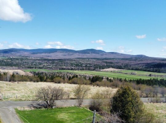 La Patrie en Estrie : Ferme 170ac Maison 4c