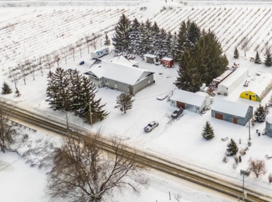 Coteau-du-Lac Maison Serre 5000m2