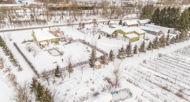 Coteau-du-Lac (Montérégie) : Domaine viticole 258a