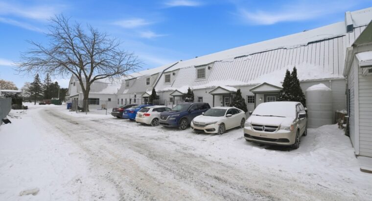 St-Basile-le-Grand : Domaine Canin et équestre