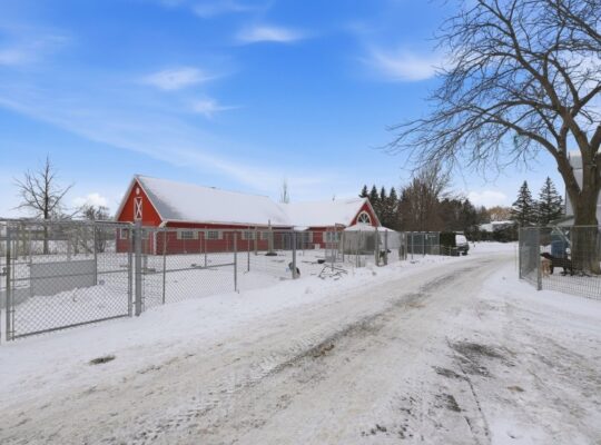 St-Basile-le-Grand : Domaine Canin et équestre