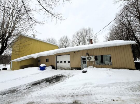 St-Joachim-de-Shefford (Estrie) Érablière 53 acres