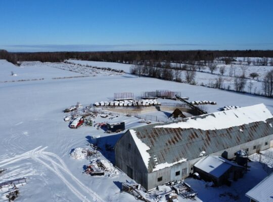 Roxton (Montérégie) : Ferme 244 acres, étable
