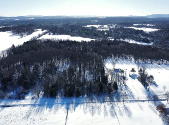Roxton (Montérégie) : Ferme 244 acres, étable