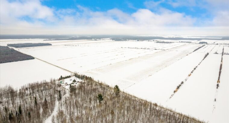 Ste-Eulalie (Ctre-Qc) : Terres agricoles 188 acres