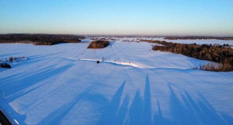 Sainte-Ursule (Mauricie) : Ferme & bâtiments 408ac