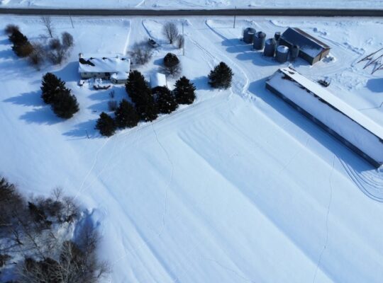 Sainte-Ursule (Mauricie) : Ferme & bâtiments 408ac