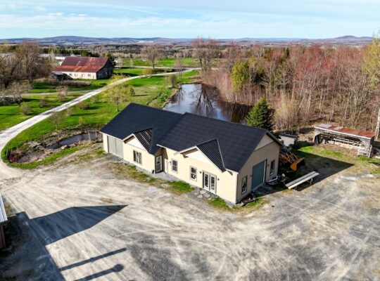 Wotton (Estrie) : Domaine 161 acres, érablière
