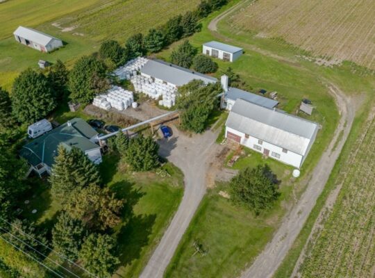 Île-d’Orléans (Capitale-Nationale) : Ferme de lait