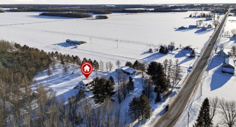 St-Léonard-d’Aston (Centre-du-Québec) : Fermette