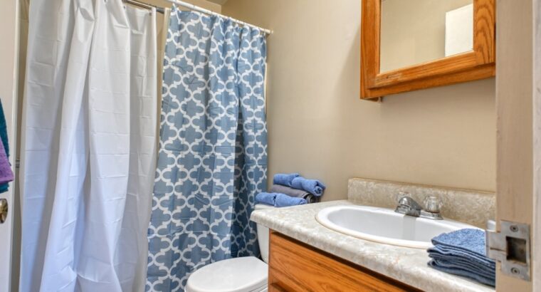 Thetford Mines: Immeuble à revenus 8 logements