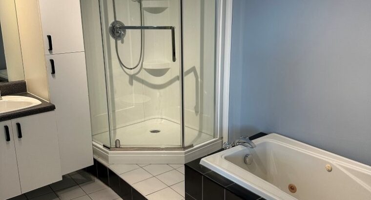 Thetford Mines: Immeuble à revenus 8 logements