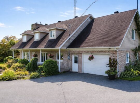 St-Julien (Chaud-App) : Maison, 4 chambres,