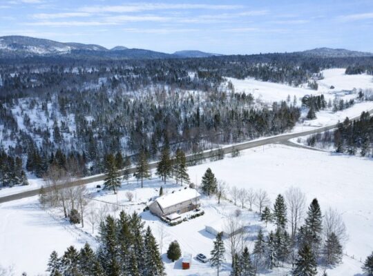 St-Julien (Chaud-App) : Maison, 4 chambres,