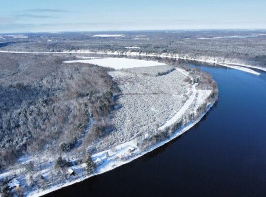 Drummondville Terre 136 acr – Rivière St-François