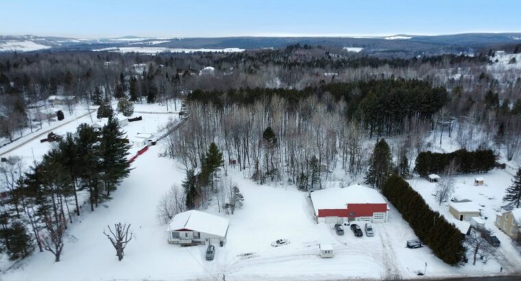 Val-des-Sources (Estrie) : Mai...