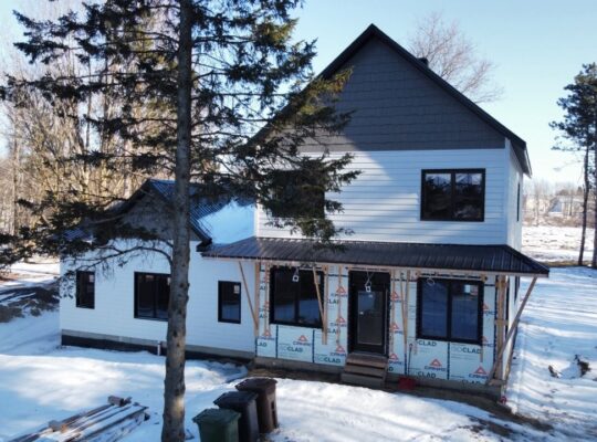 St-Albert (Centre-du-Québec) : Maison en constr.