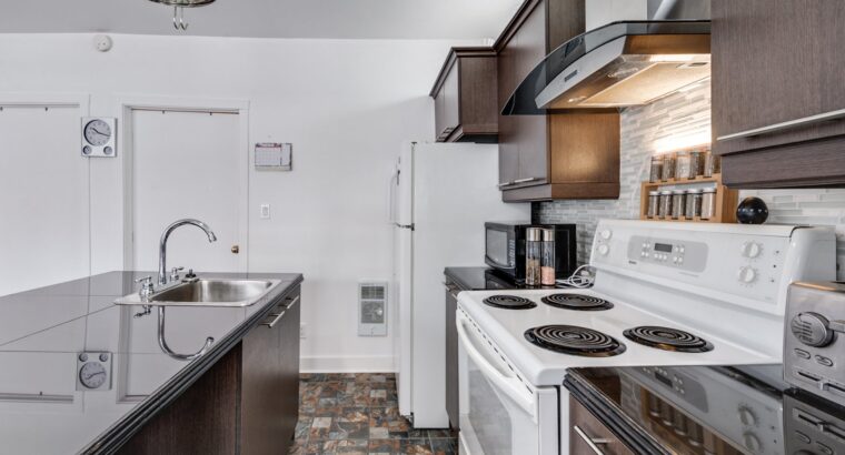 POUR INVESTISSEUR 4PLEX AVEC RESTO🍕☕️